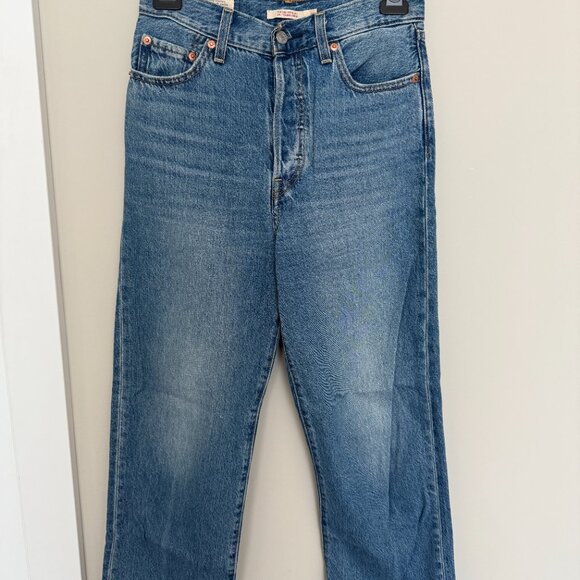 Levi's Ribcage Straight Jeans - Picture 5 of 8